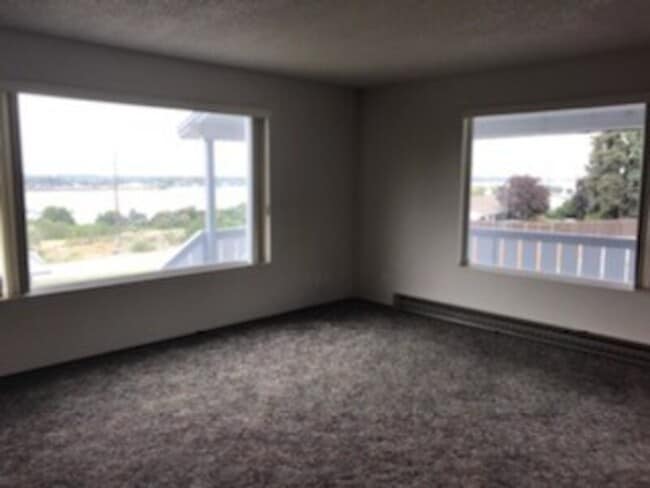 Building Photo - 4118 W Rio Grande Ave