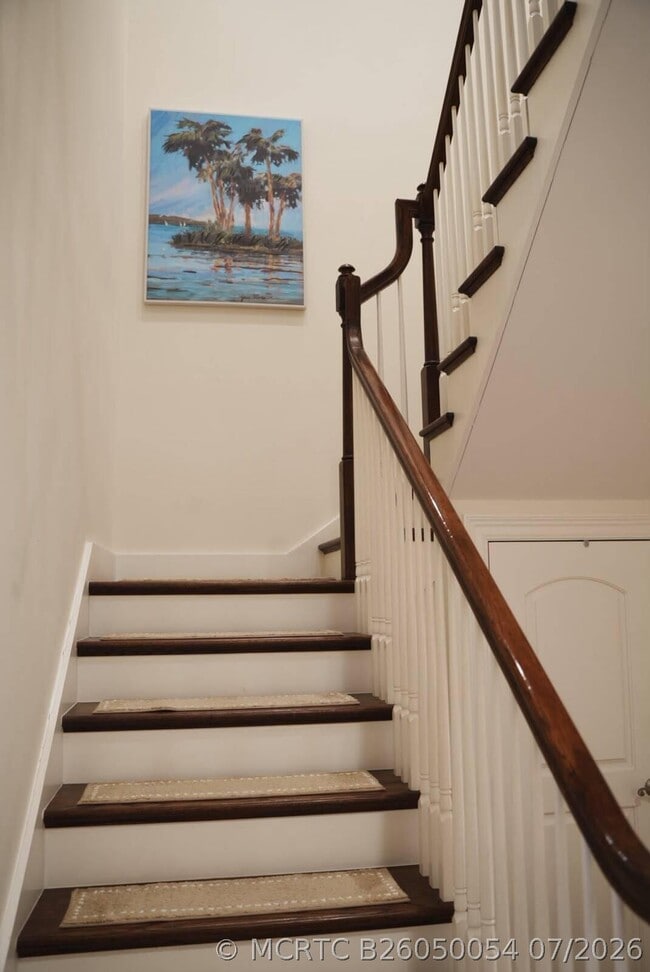 Building Photo - 144 Ocean Breeze Dr