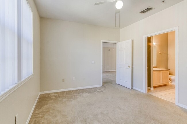 Building Photo - Metrowest Condo at The Hamptons, Orlando