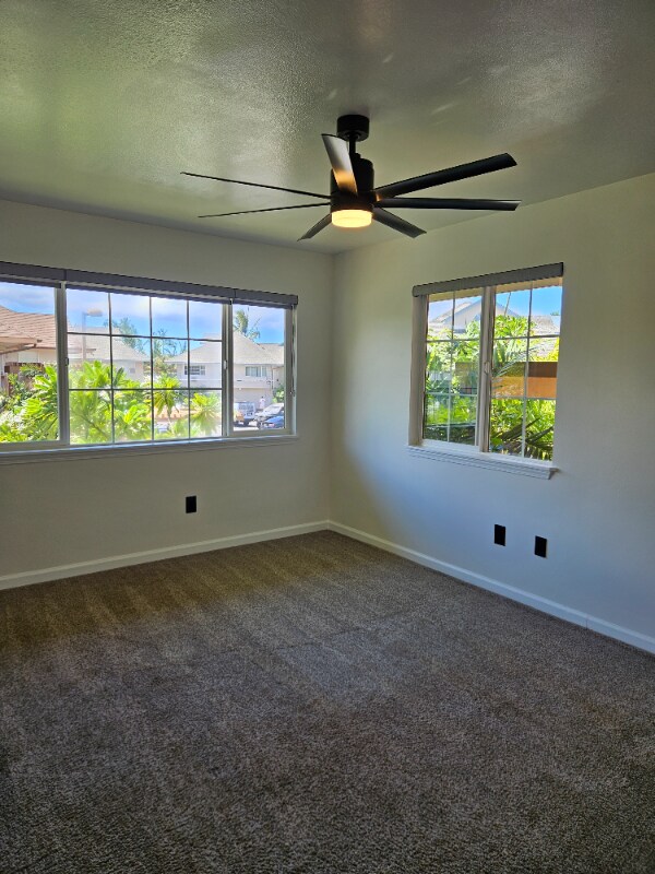 Building Photo - 75 Halili Ln