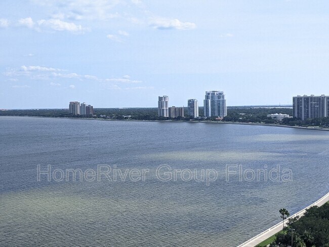 Building Photo - 2413 Bayshore Blvd