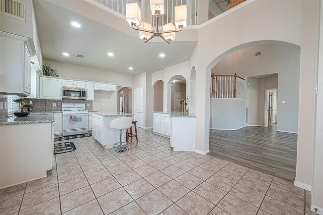 Building Photo - 8923 Aber Trail Ct