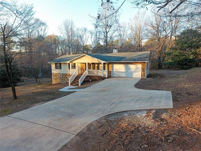 Building Photo - 5041 Alexander Ave