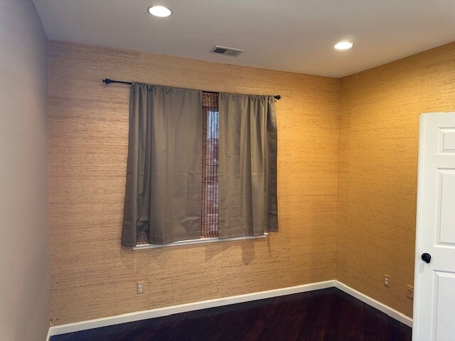 Building Photo - 9561 California Oak Cir
