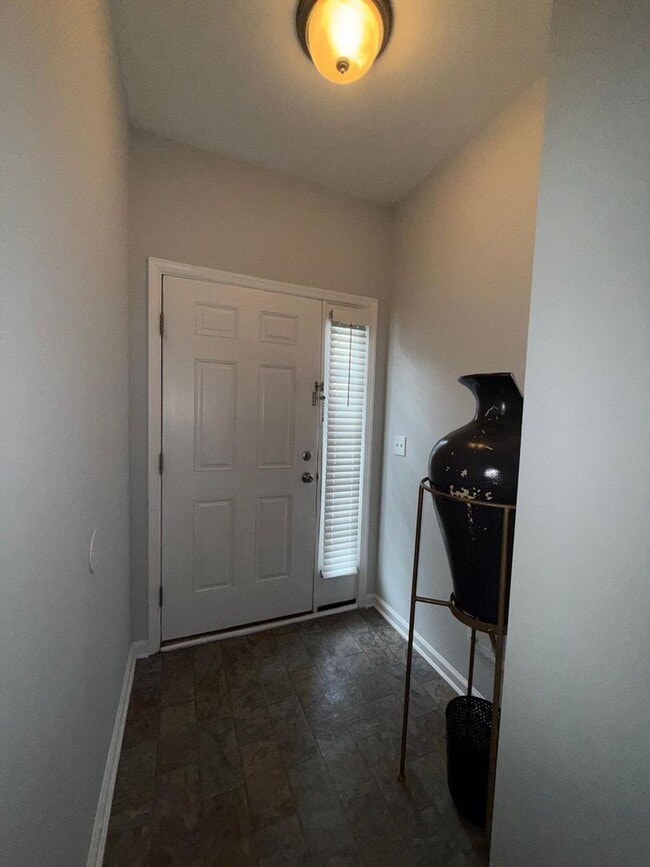 Building Photo - 7b Iron Works Way