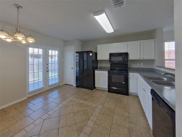 Building Photo - 4604 Palm Ridge Dr