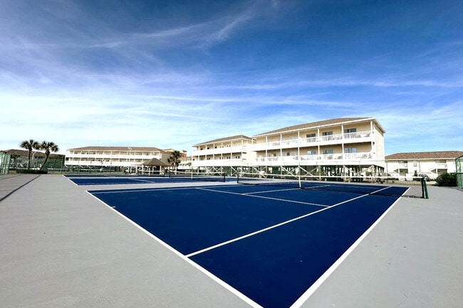 Building Photo - 775 Gulf Shore Dr