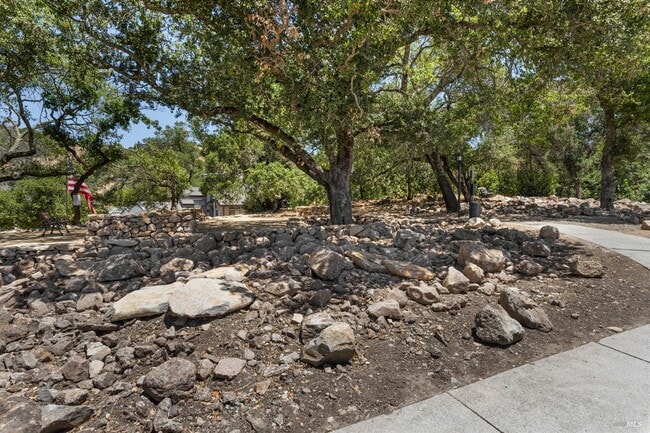 Building Photo - 4420 Lahinch Ln