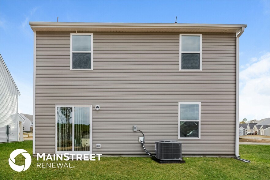 Building Photo - 244 Indian Summer St