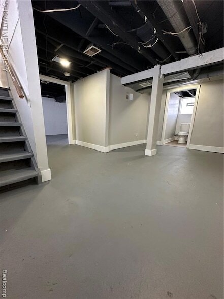 Building Photo - 28455 Melvin St