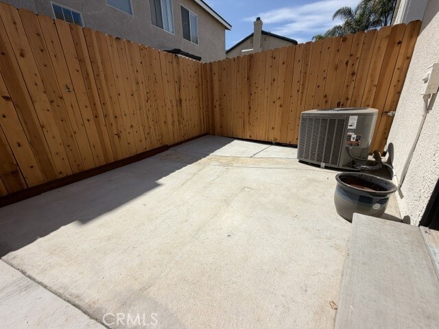 Building Photo - 2723 Niverth Pl