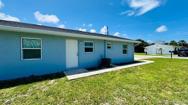Building Photo - 1207 Avenue K A Ave