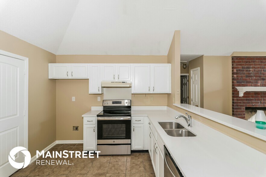 Building Photo - 4479 Cleopatra Cove N
