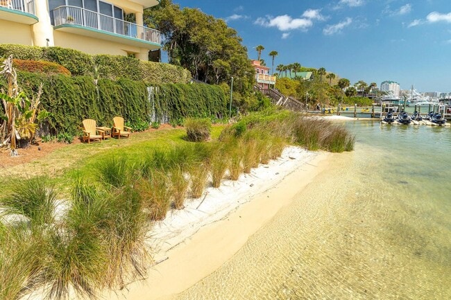 Building Photo - 508 Harbor Blvd