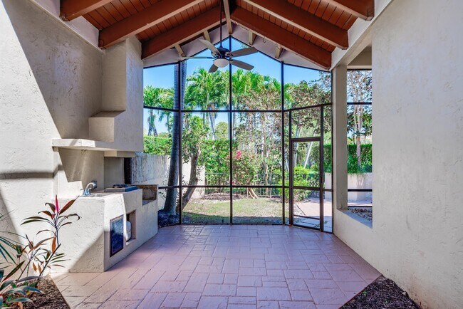 Building Photo - 7481 Campo Florido