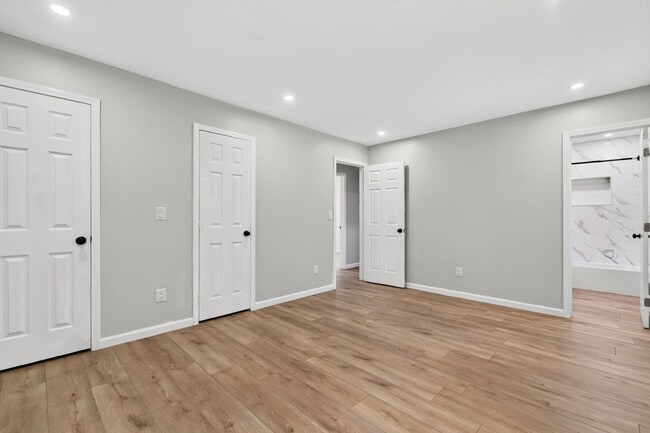 Building Photo - Renovated 3 bed/2 bath in Lithonia!
