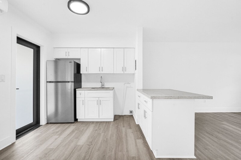 Building Photo - 173 NW 56th St