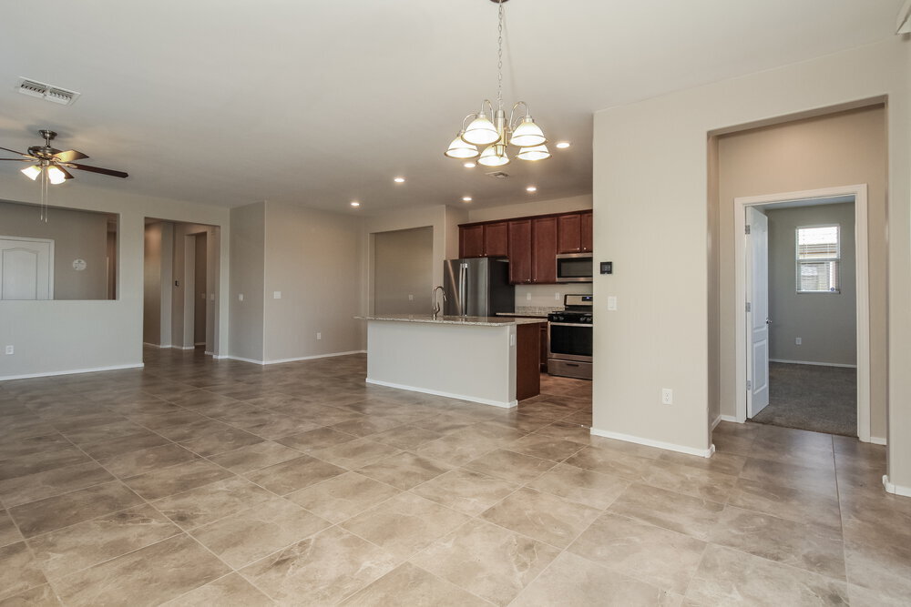 Building Photo - 6269 S Reed Bunting Dr