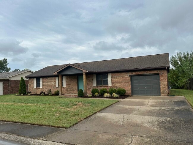 Building Photo - 8888 Arcadia Dr