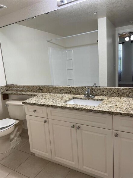 Building Photo - 6312 W Sample Rd