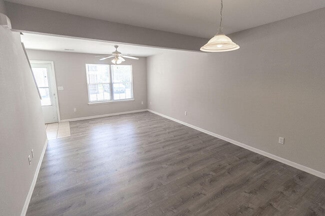 Building Photo - 1417 Bodie Dr