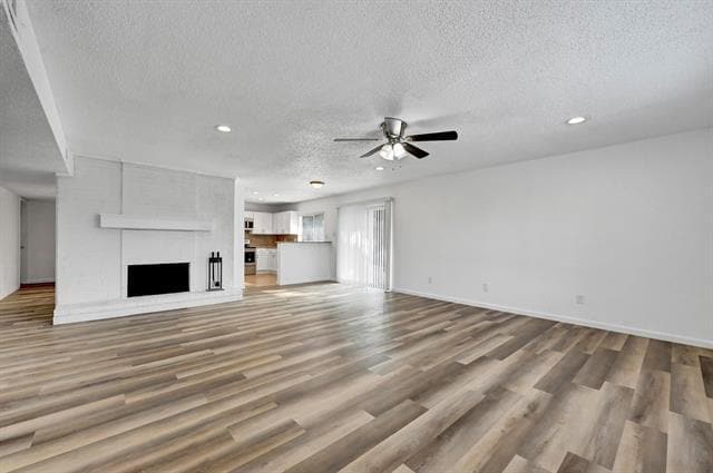 Building Photo - 2713 Charter Oak Dr
