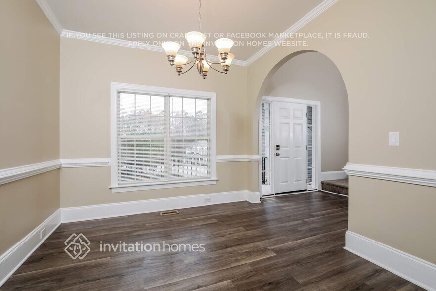 Building Photo - 68 Crabapple Ln