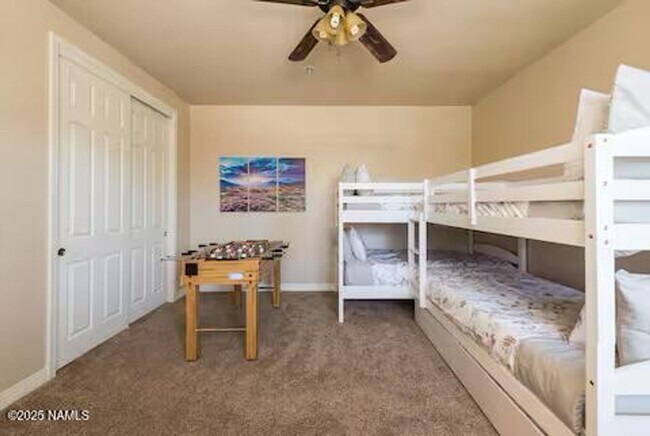 Building Photo - Elegant Presidio in the Pines Home! 5 Bed, 2.5 Bath + 2 Car Gar. & A/C! Students & Small Pets OK!...