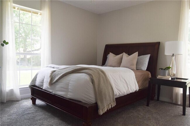 Building Photo - 3406 Valley Pike Rd