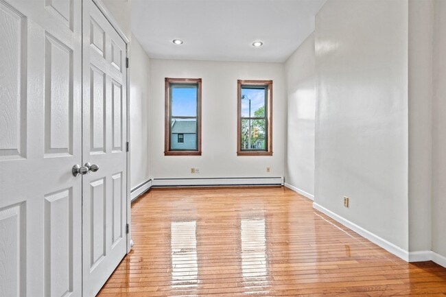 Building Photo - 800 Ocean Ave