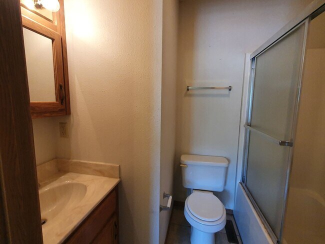 Building Photo - 20304 Skyview Dr