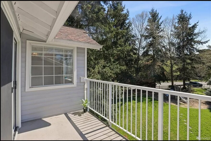 Building Photo - 7453 Newcastle Golf Club Rd