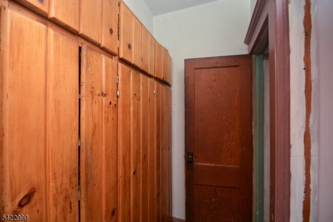 Building Photo - 308 Hoboken Rd