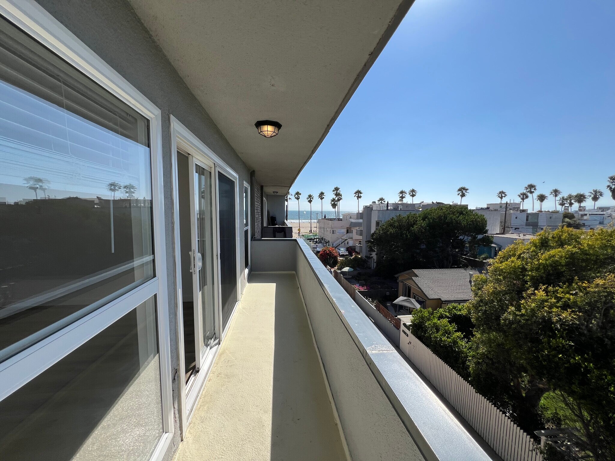 Building Photo - 20 29th Ave