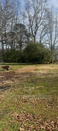 Building Photo - 1815 Conley Rd