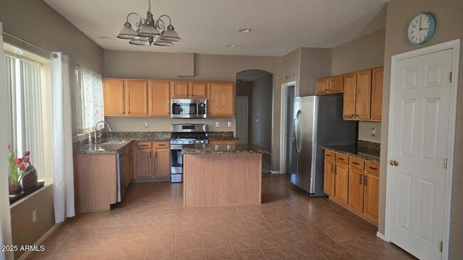 Building Photo - 4216 N 125th Ave