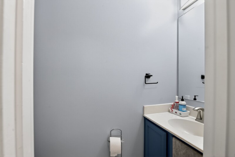 Building Photo - 405 Westminster Ln