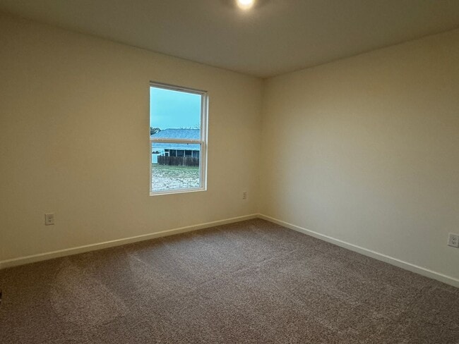 Building Photo - Single Family Home-249 Isabella Way