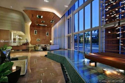 Building Photo - 50 Biscayne Blvd