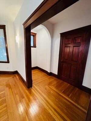 Building Photo - 31 Matchett St
