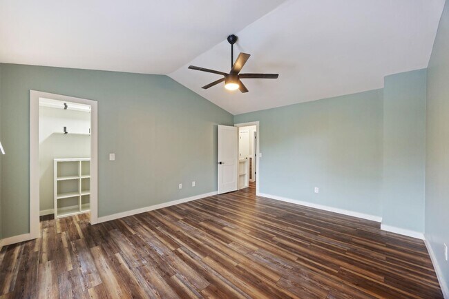 Building Photo - 1016 Monticello Dr