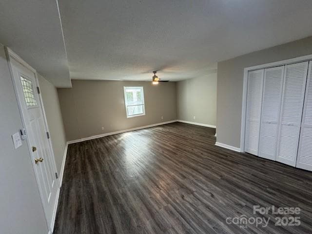 Building Photo - 604 E Iredell Ave