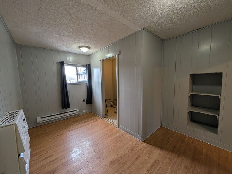 Building Photo - 1649 Florence St