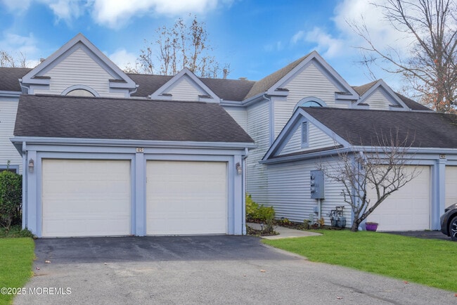 Building Photo - 45 Rawson Cir