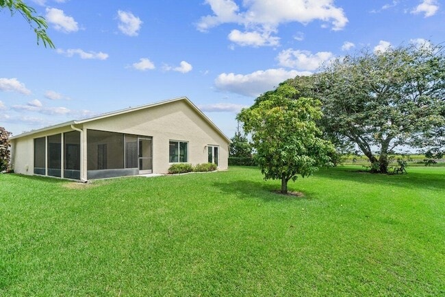 Building Photo - 19977 Villa Medici Pl