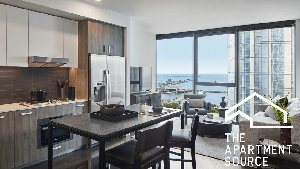 Building Photo - 450 E Waterside Dr