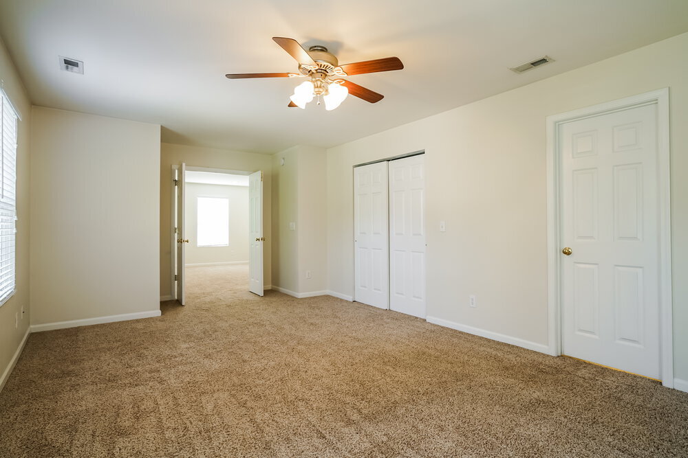 Building Photo - 813 Stackhurst Way