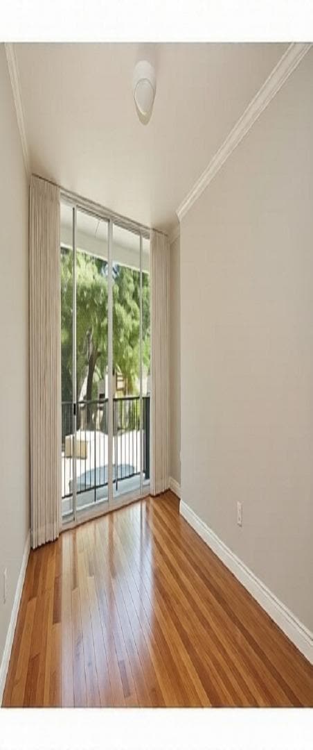 Building Photo - 1330 University Dr