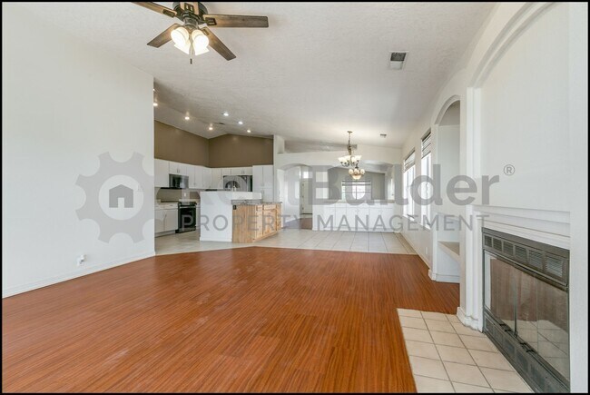 Building Photo - LEASE PENDING – PLEASE APPLY AT YOUR OWN D...