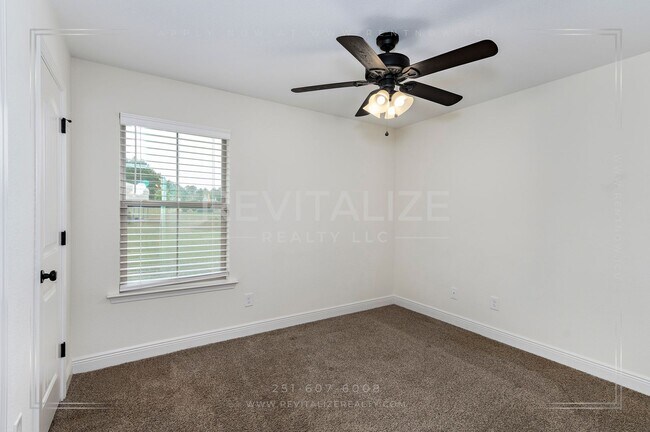 Building Photo - Elegant 4 Bed 3 Bath Cul-de-sac Home in Silverhill